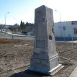 pomnik02.jpg