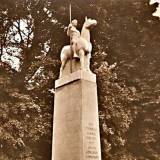 ulanendenkmal03.jpg