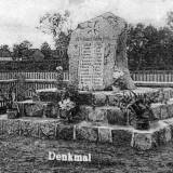 pomnik01.jpg