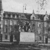 pomnik150-1.jpg