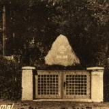 gefallenendenkmal.jpg