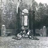 schimonken_kriegerdenkmal1.jpg