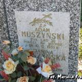 Śniadowo. Grób Adama Muszyńskiego.