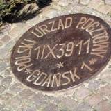pomnik05.jpg