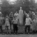 pomnik02.jpg
